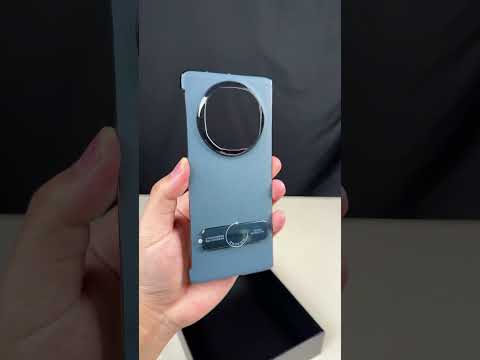 Huawei Mate X6 Collector&#039;s Edition, immersive unboxing experience!